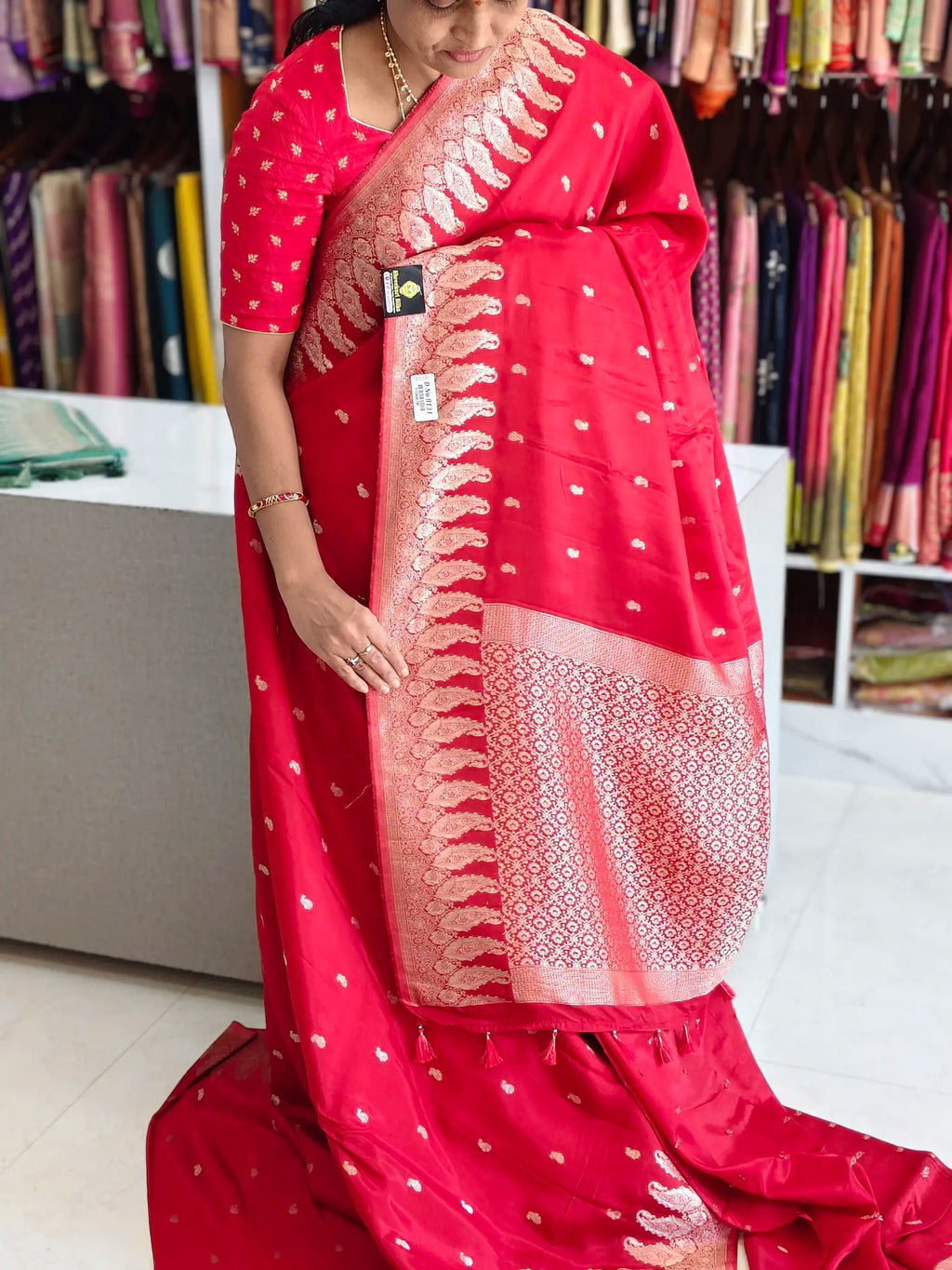 Mushru silk manga border
