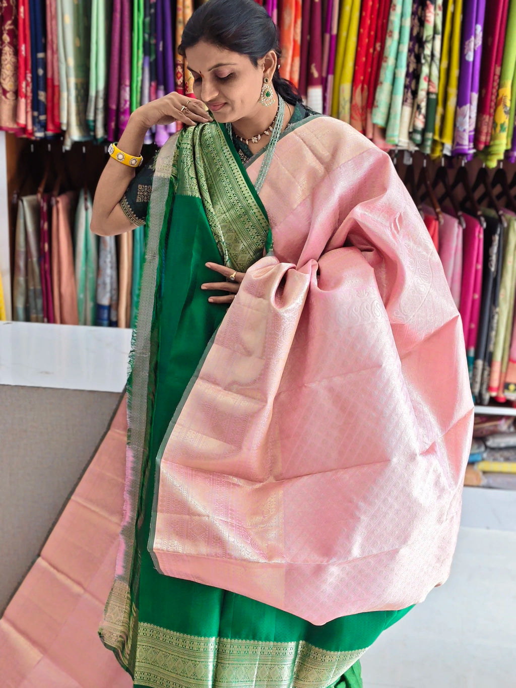 Pure kanchi pattu saree (silk mark certified)