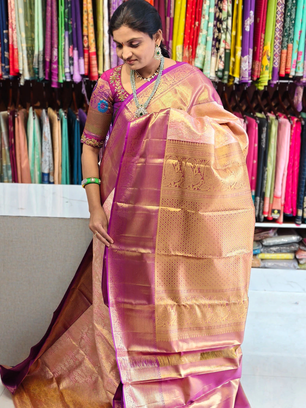 Pure kanchi pattu saree(silk mark certified)