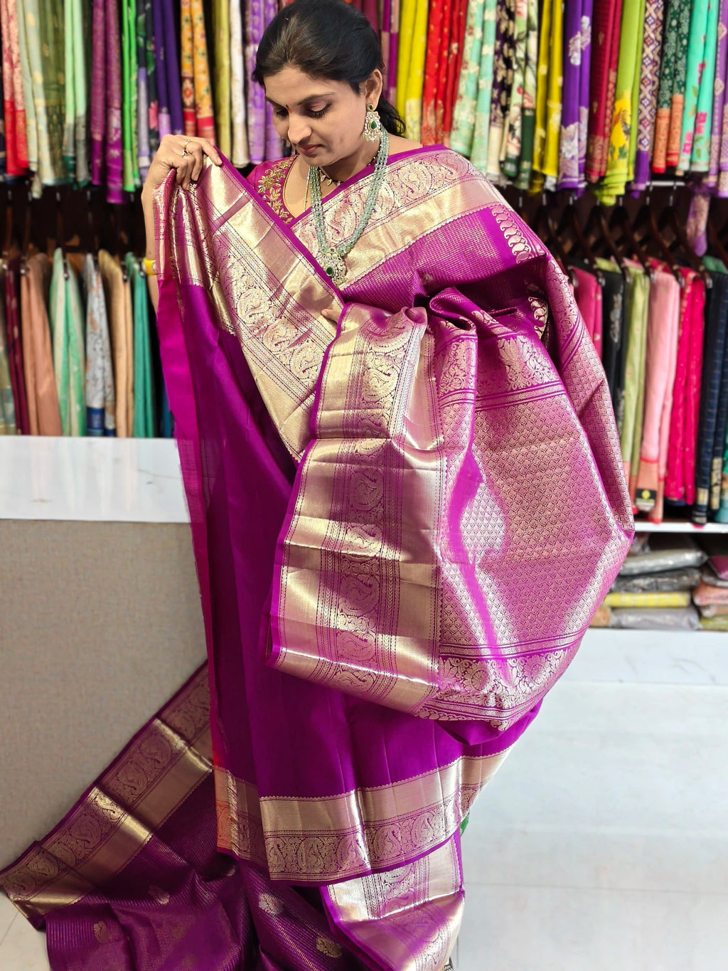 Pure kanchi pattu saree(silk mark certified)