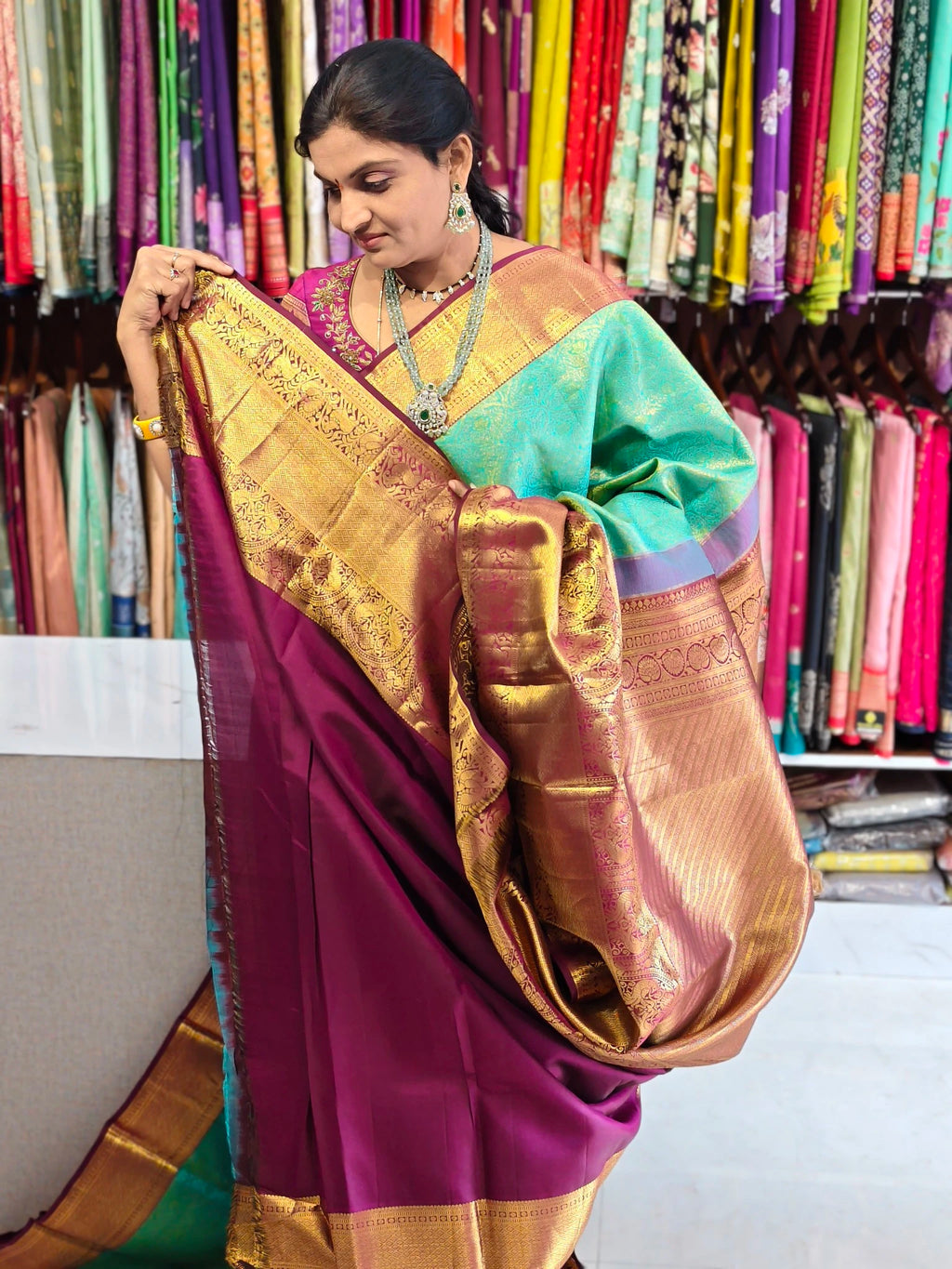 Pure kanchi pattu saree (silk mark certified)