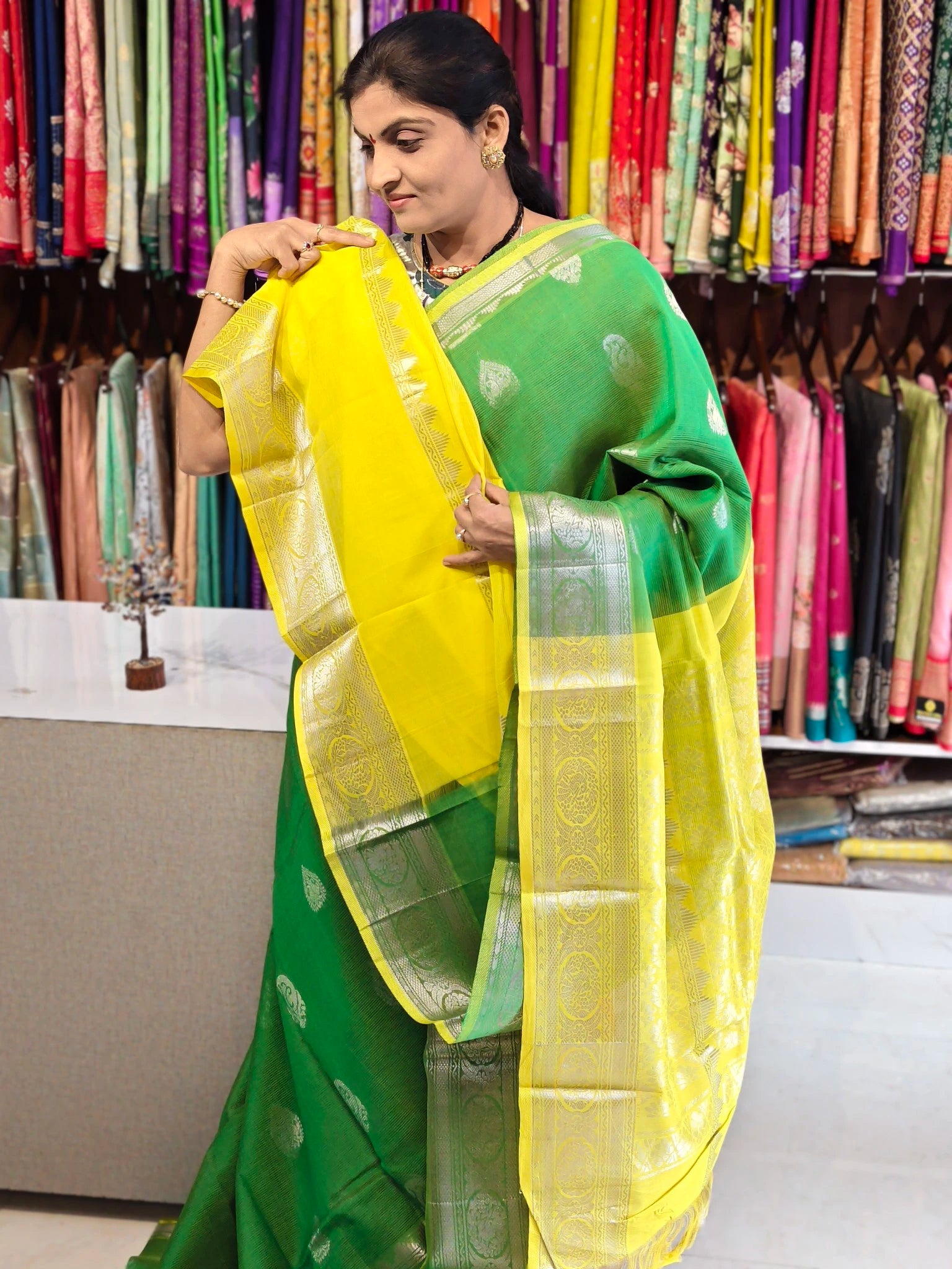 Handloom Mangalagiri pattu