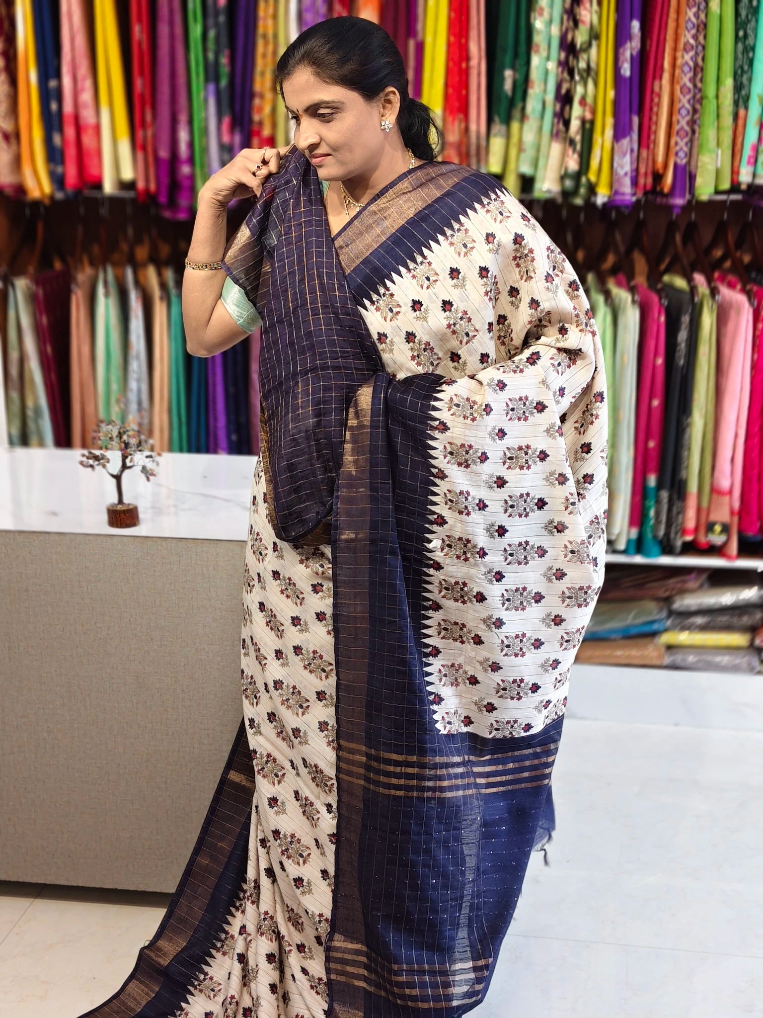 Jute linen saree