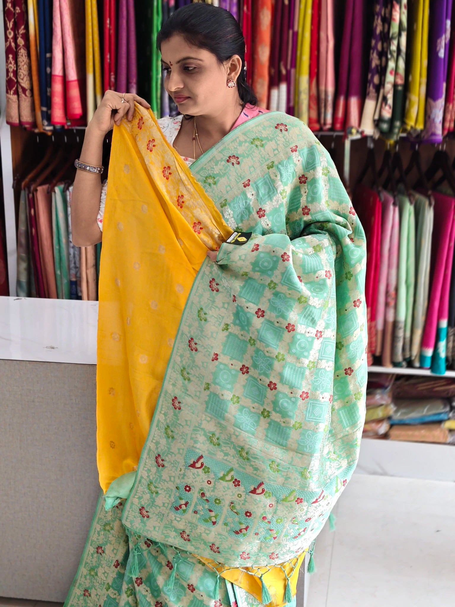Bandini Banarasi saree