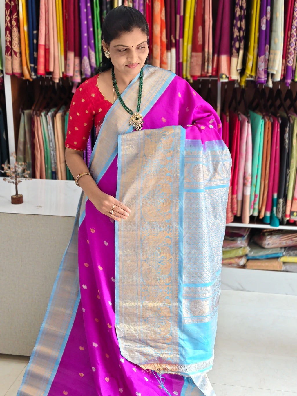 Gadwal pure pattu saree