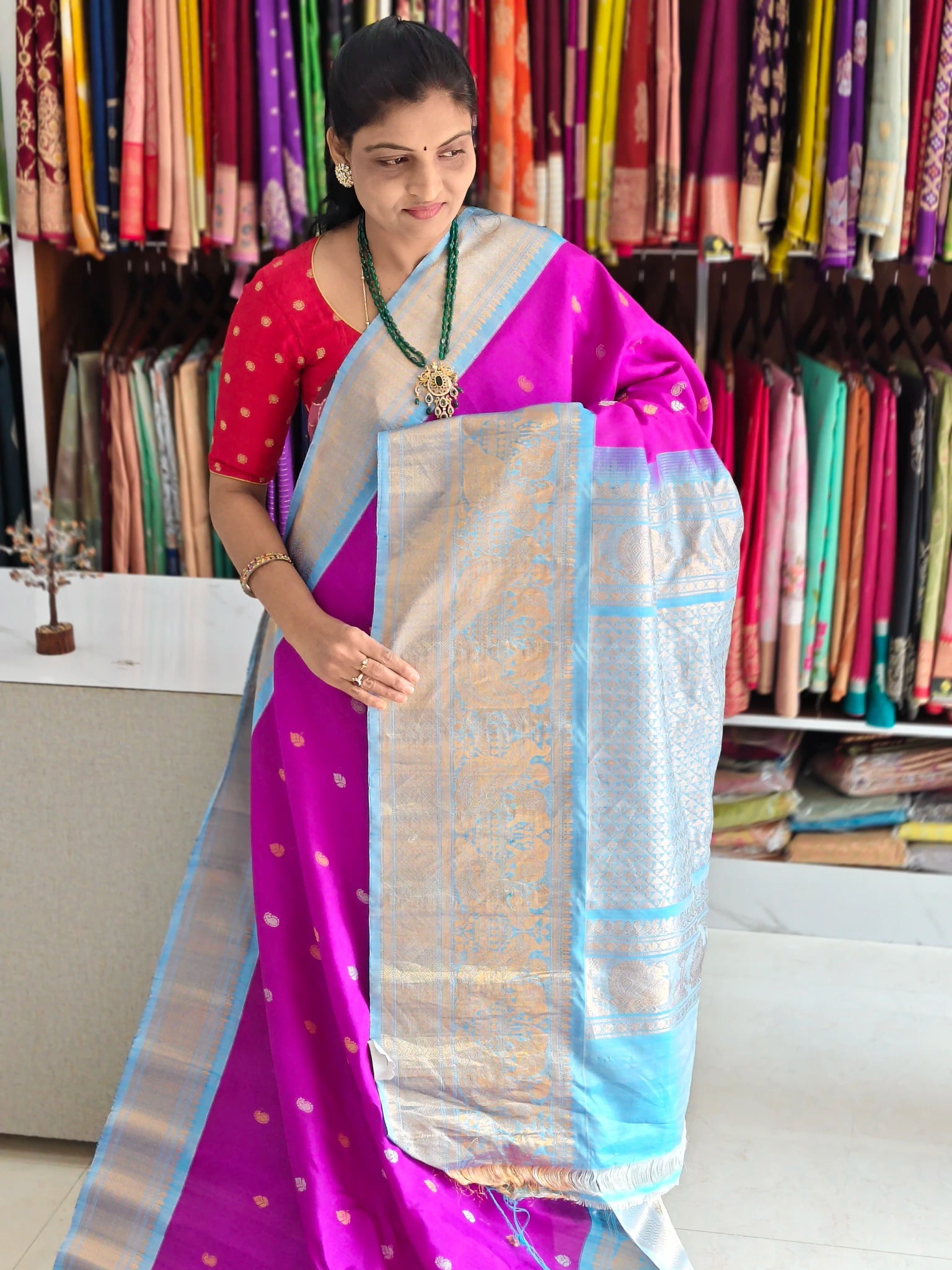 Gadwal pure pattu saree