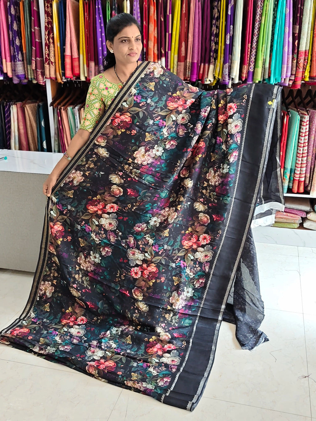 Dola georgette saree
