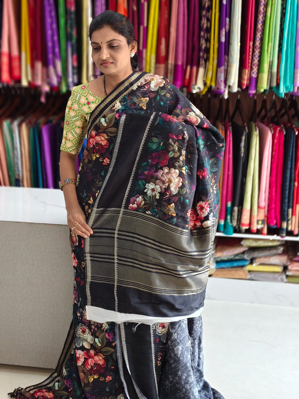 Dola georgette saree