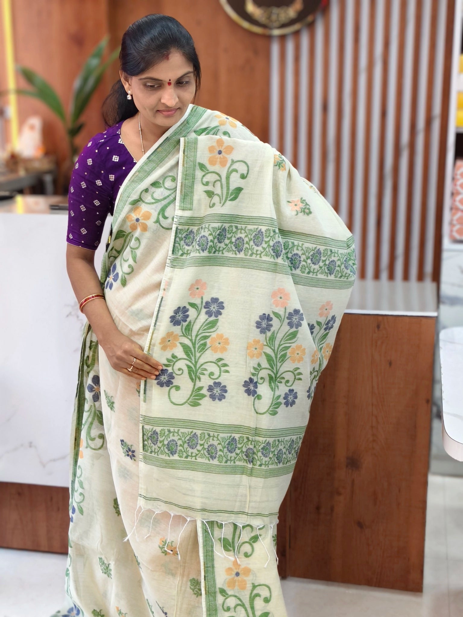 Jamdhani saree