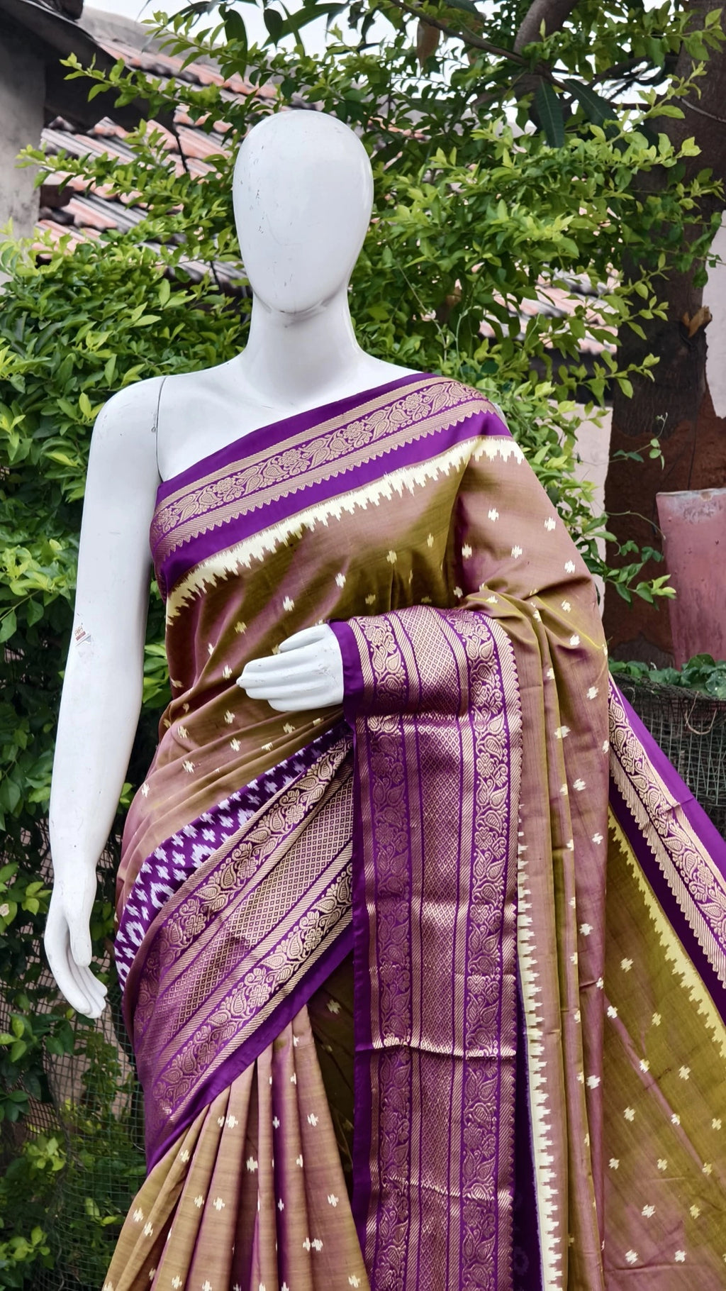 Pochampally ikkat kanchi boarder saree (silk mark certified)