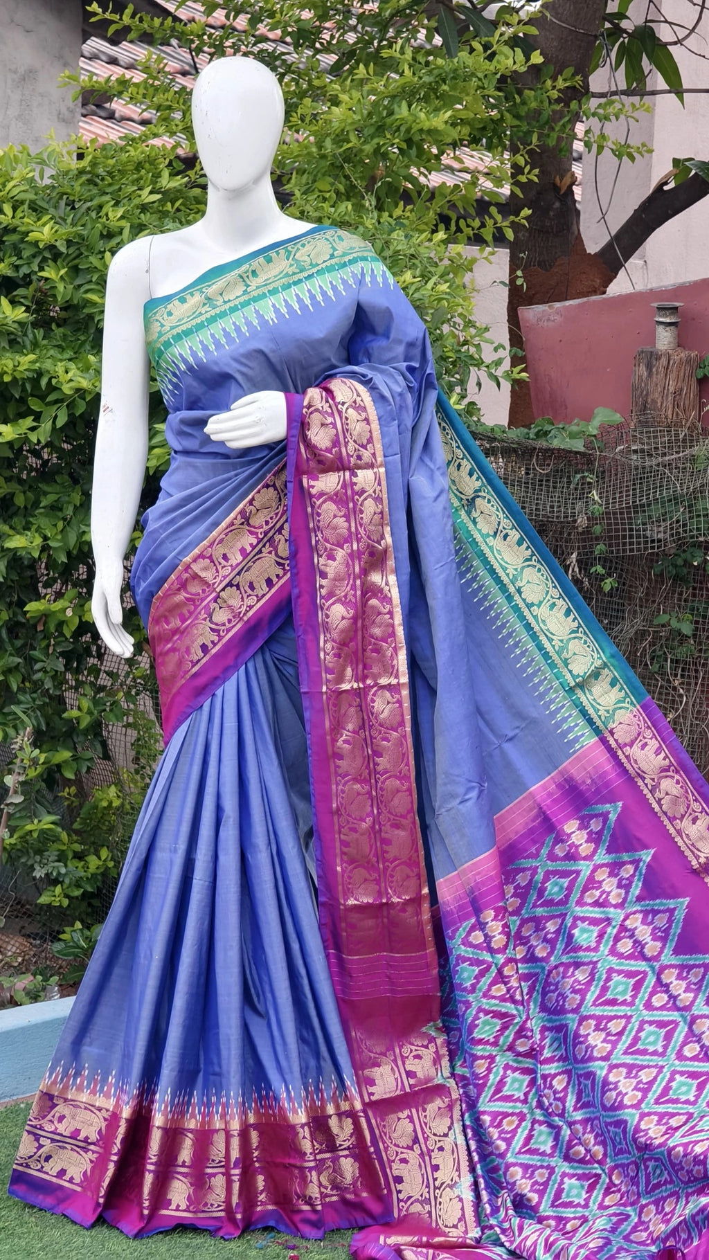 Pochampally ikkat kanchi boarder saree (silk mark certified)
