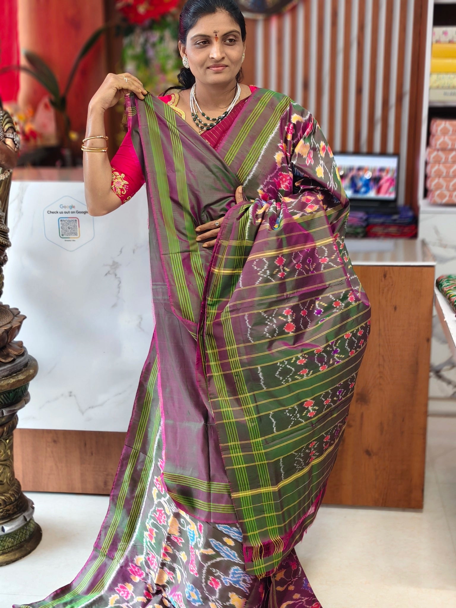 Pochampally pure Madtasu  pattu saree