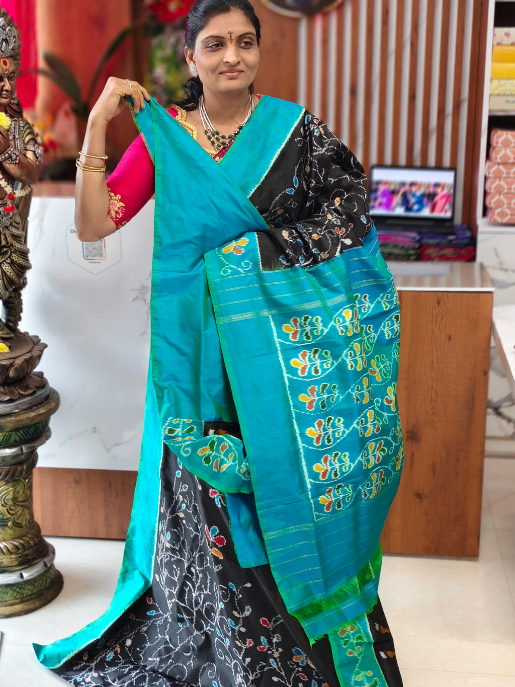 Pochampally spacial pure Madtasu pattu design saree