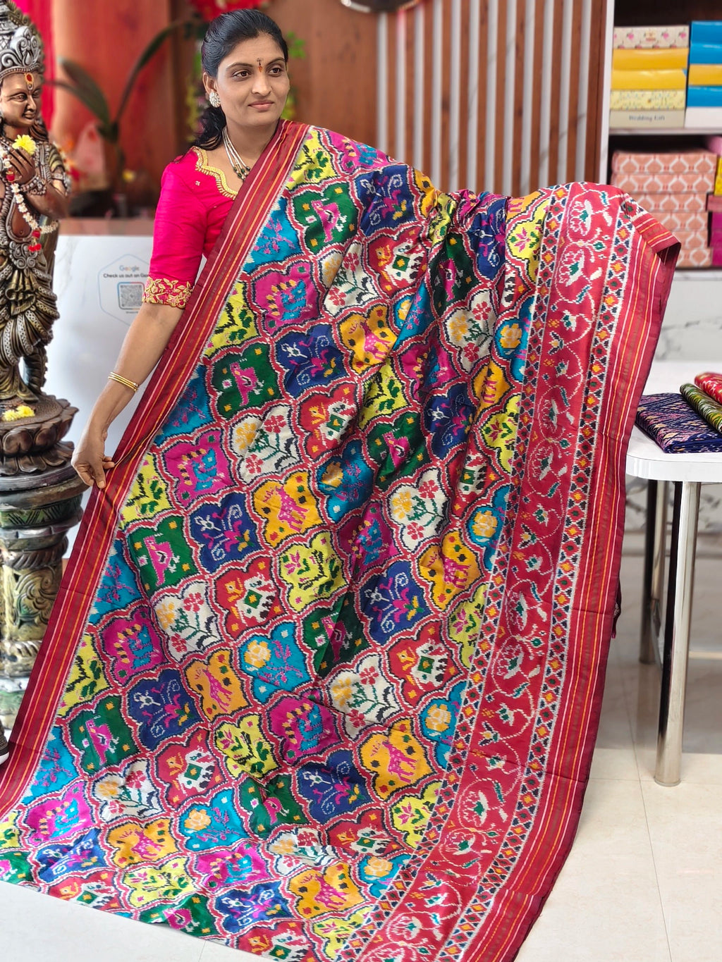 Pochampally spacial pure Madtasu pattu design saree