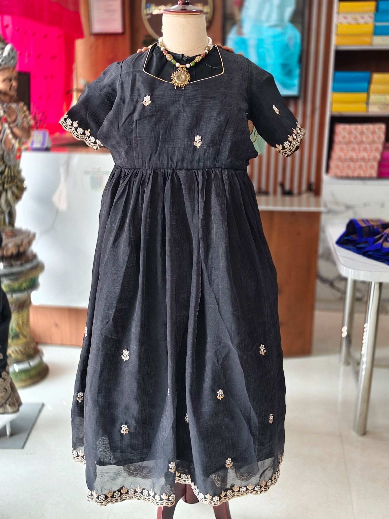 Jimmichu cloth top