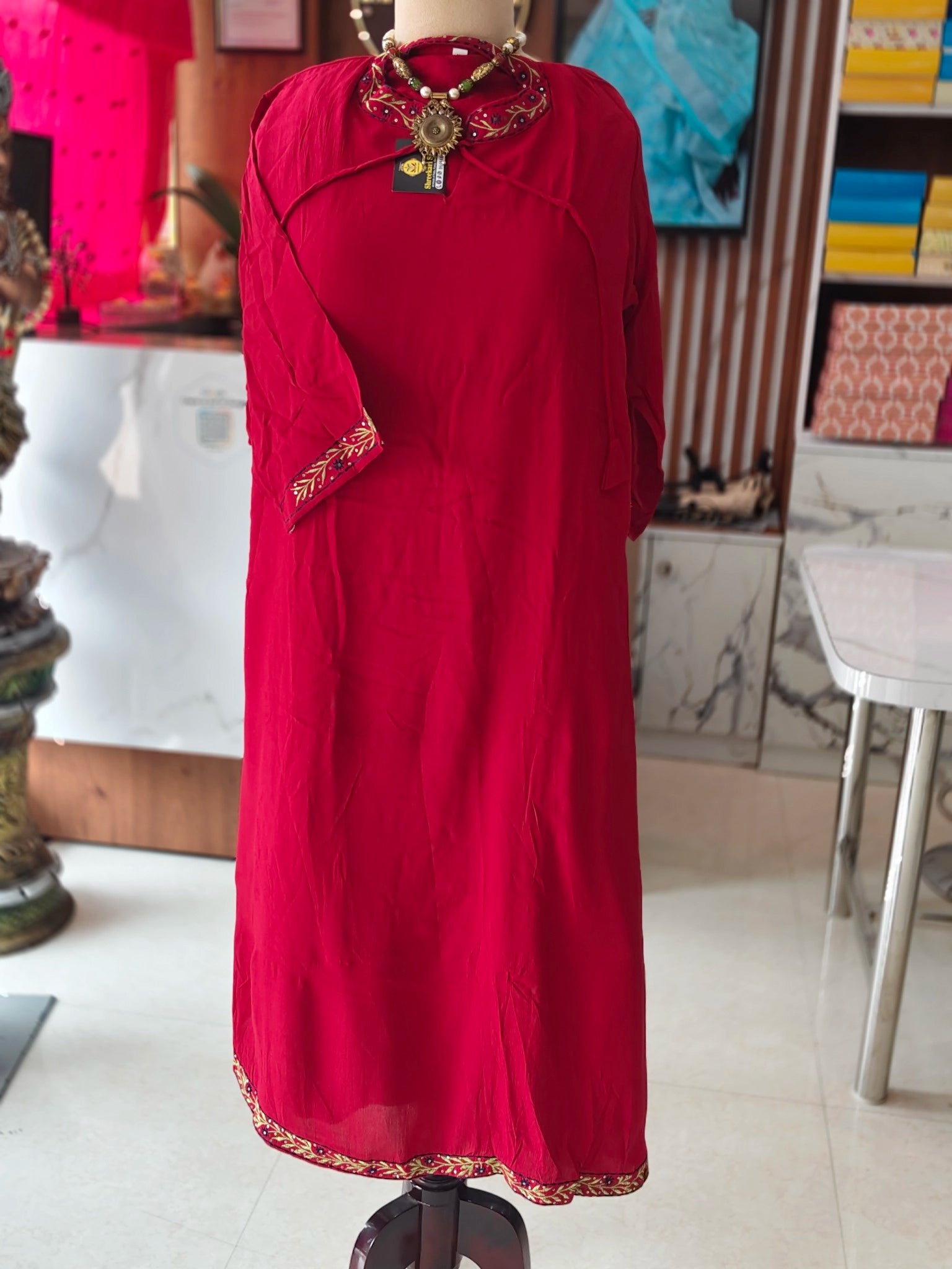 Small Embroidery design Top