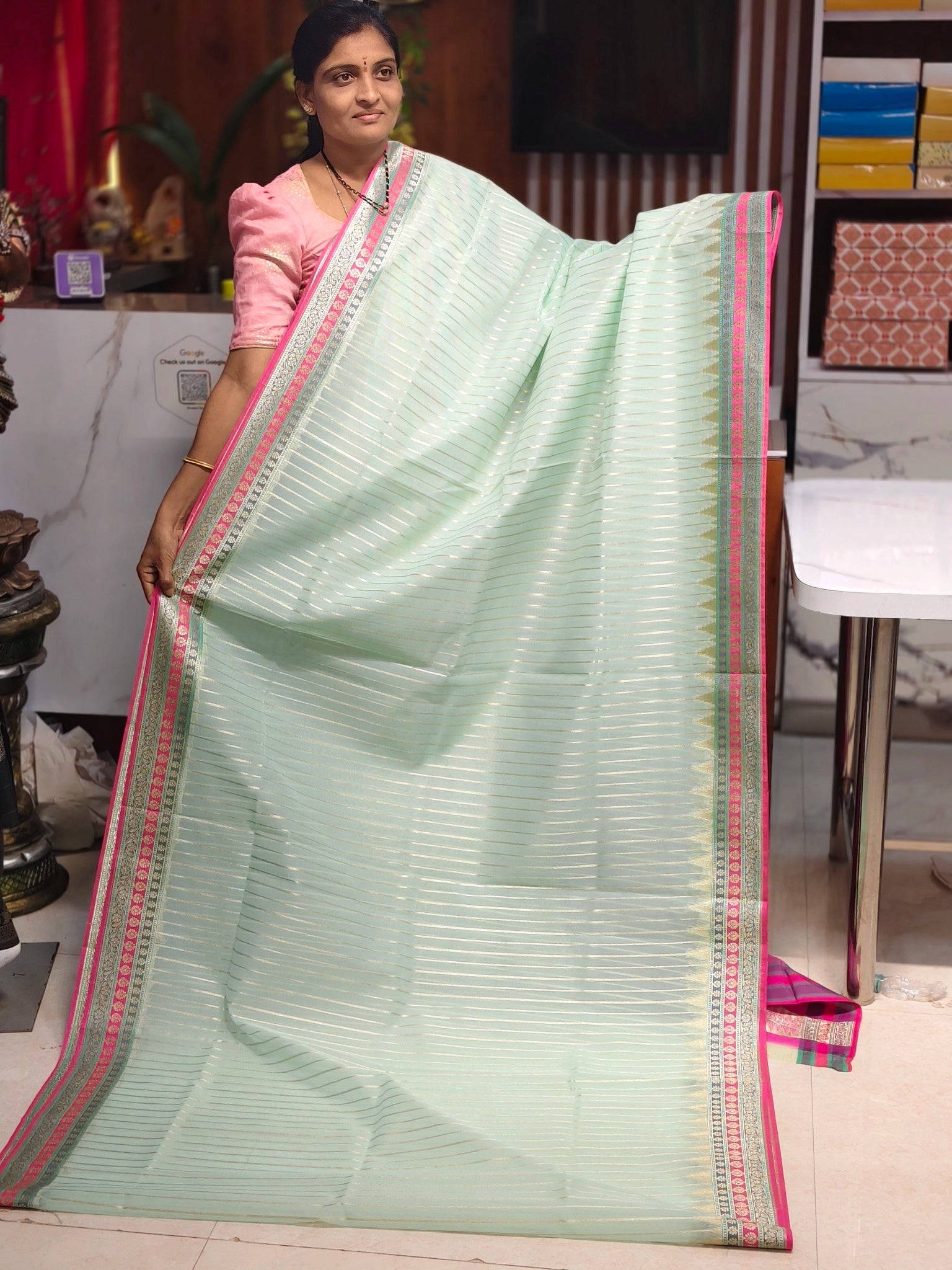 Kora Banarasi saree