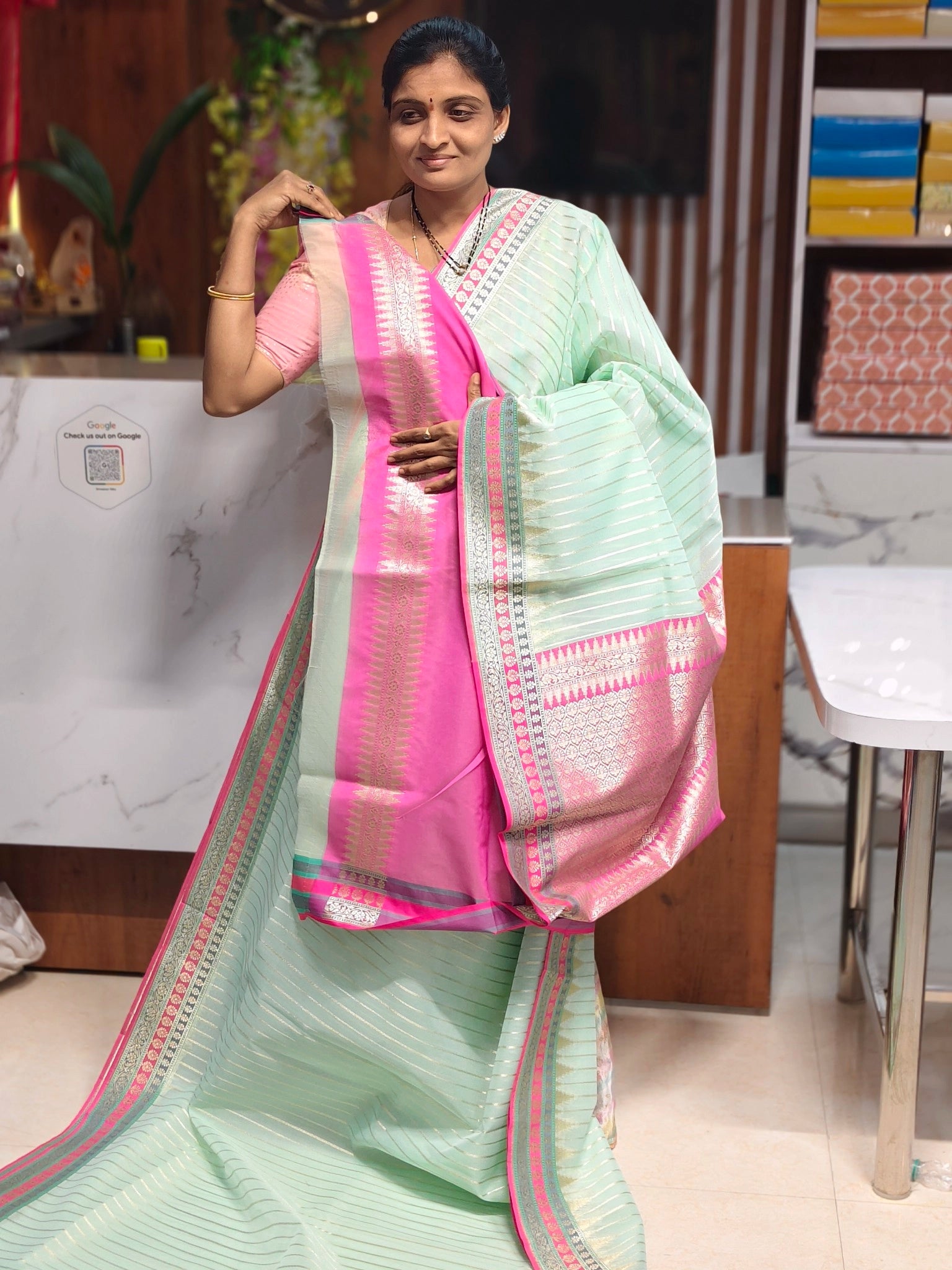 Kora Banarasi saree