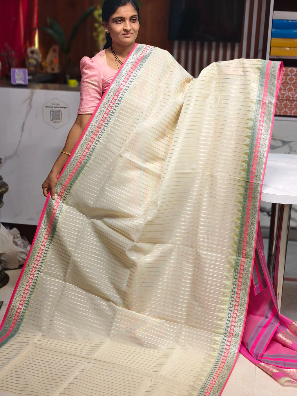 Kora Banarasi saree