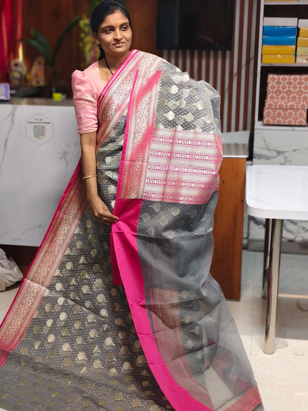 Kora Banarasi saree