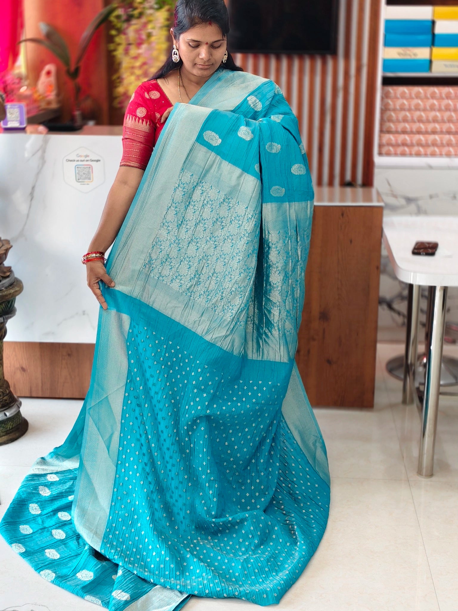 Crush georgette saree