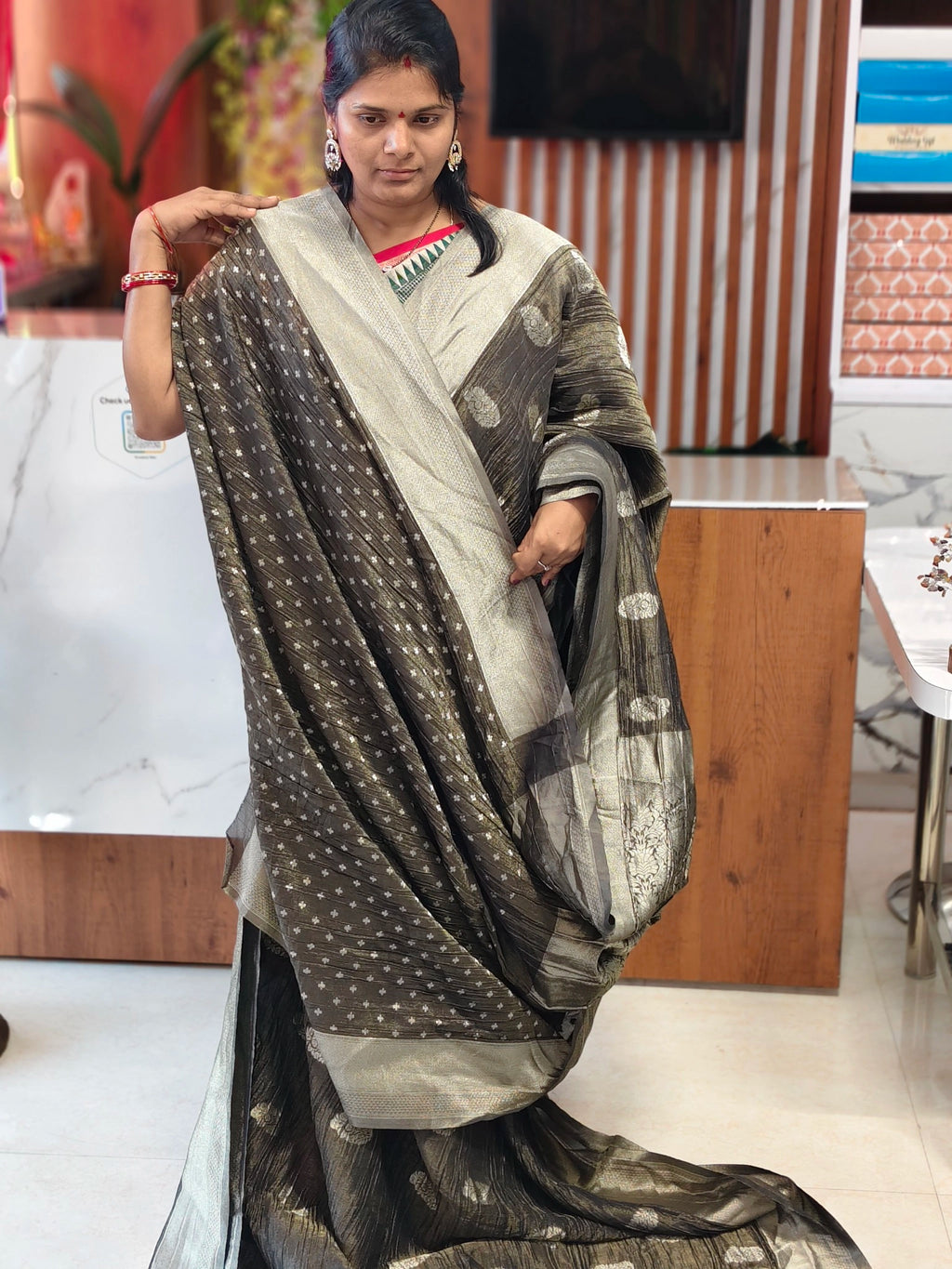 Crush georgette saree