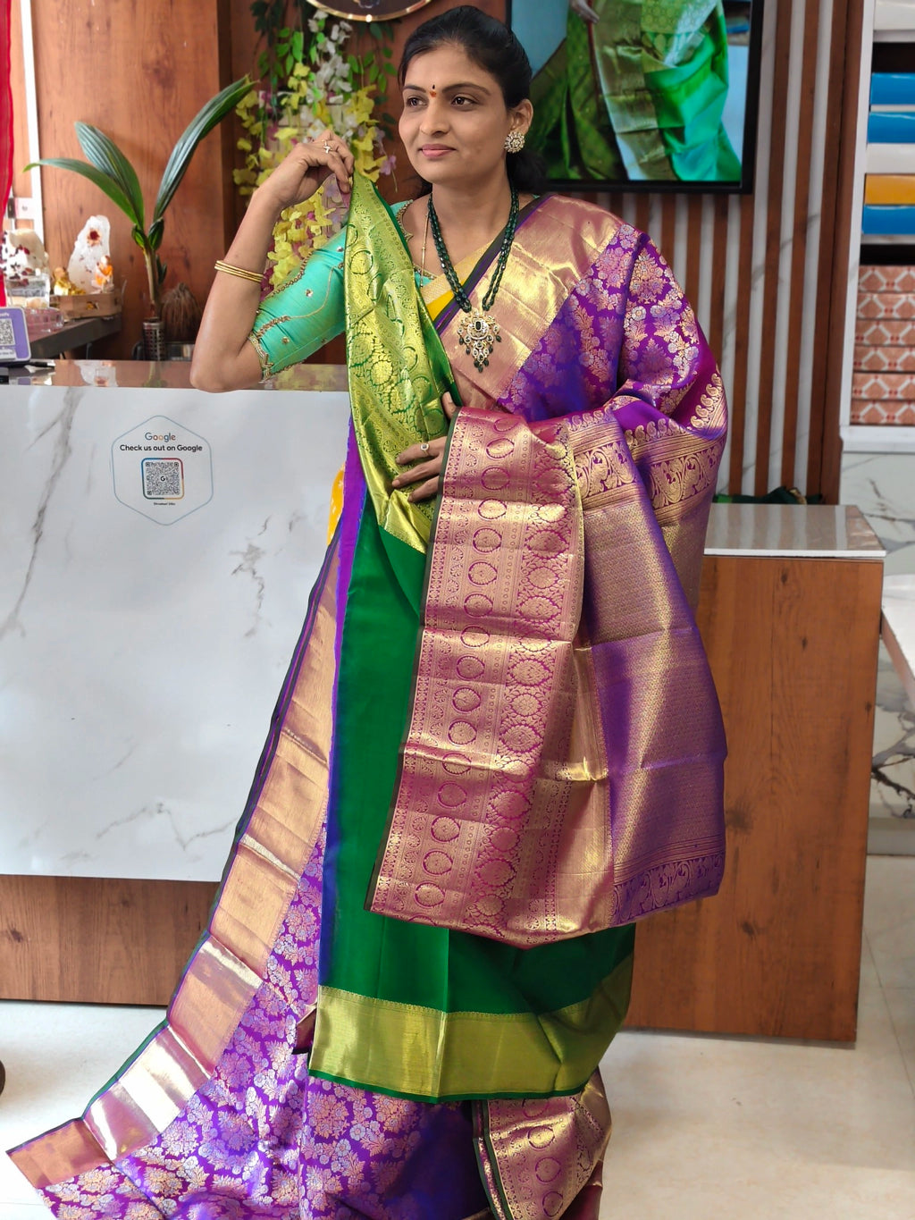 Pure kanchi pattu saree (silk mark certified)