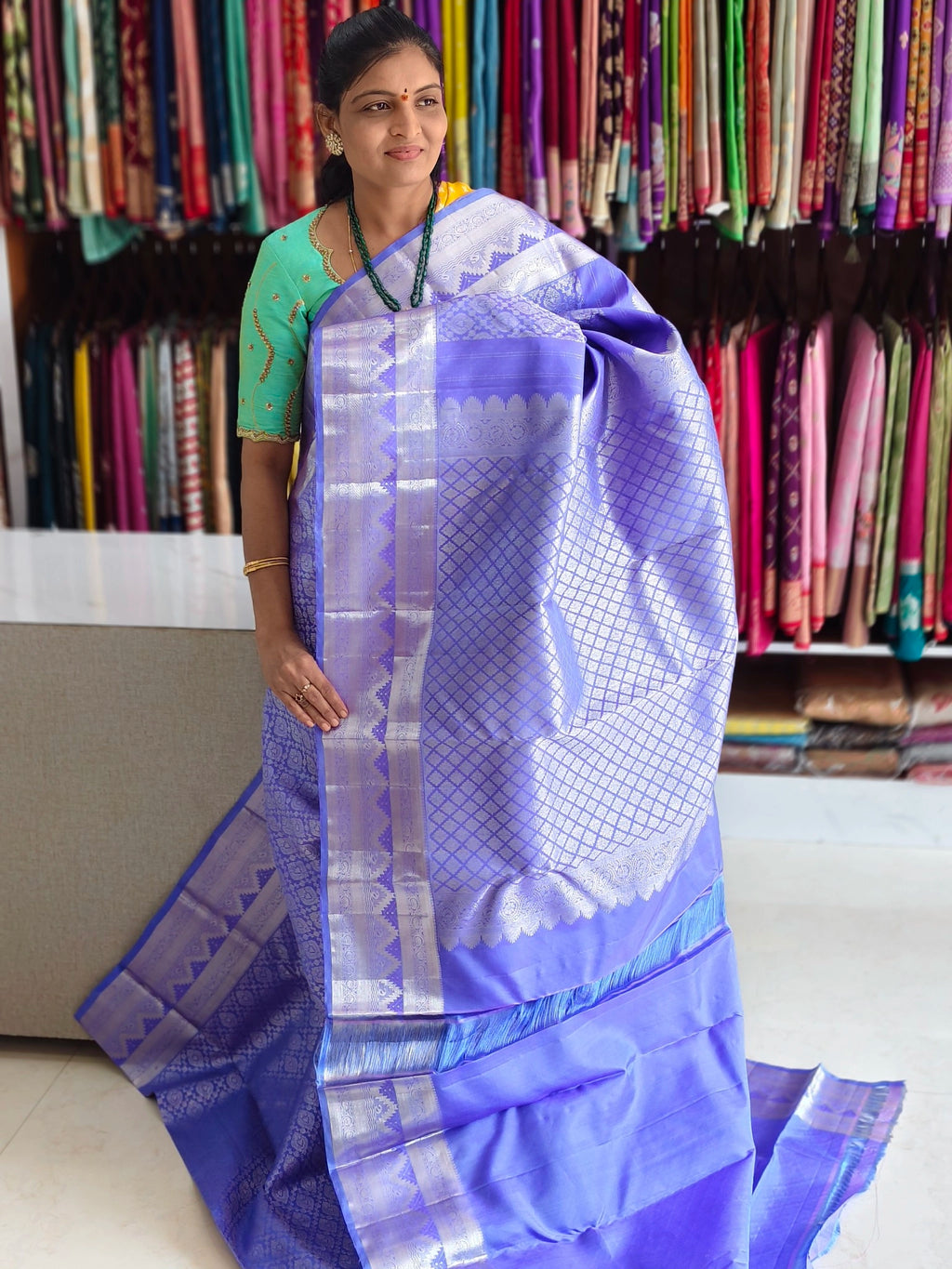 Pure kanchi pattu (silk mark certified)