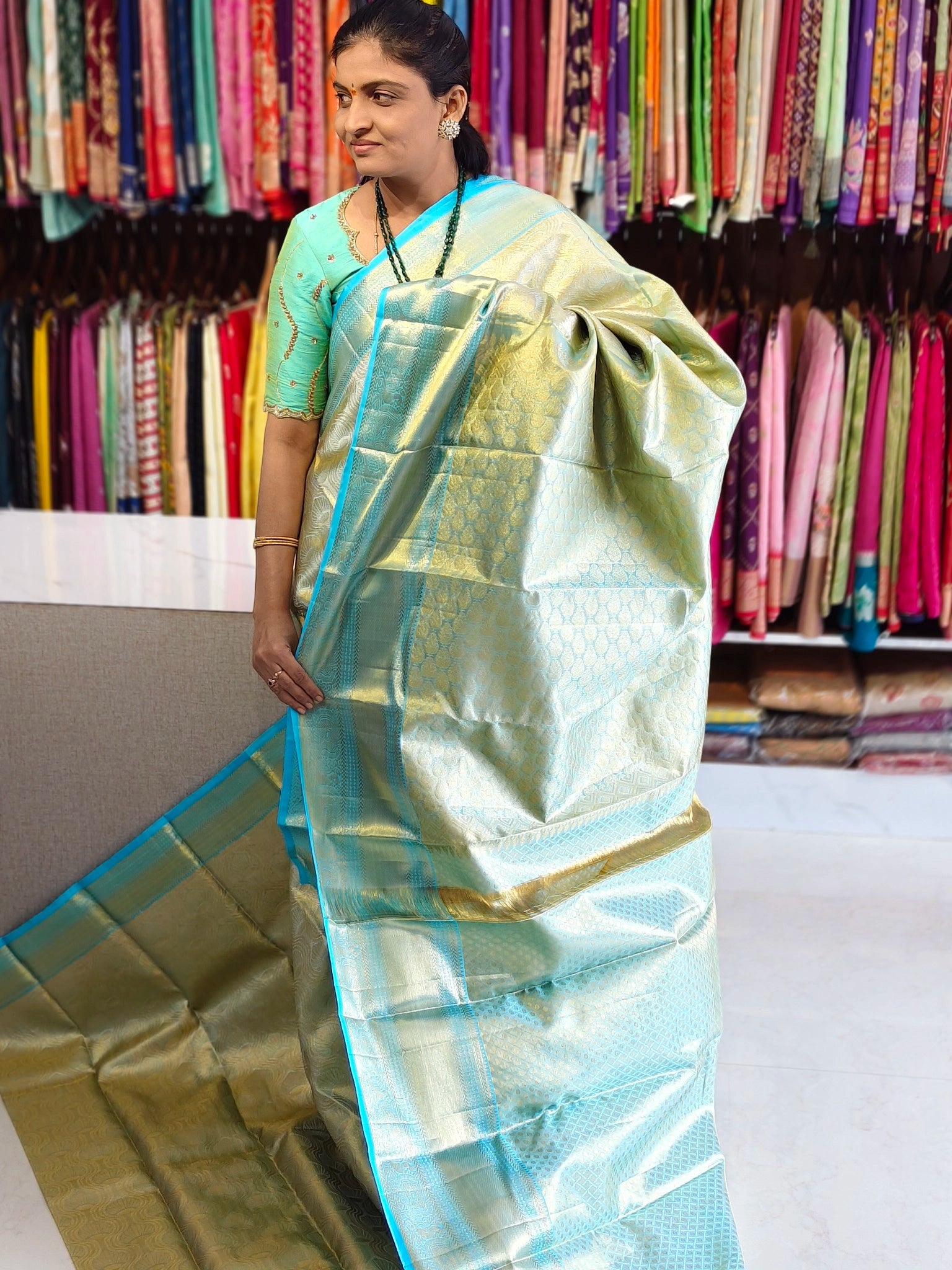 Pure kanchi pattu (silk mark certified)