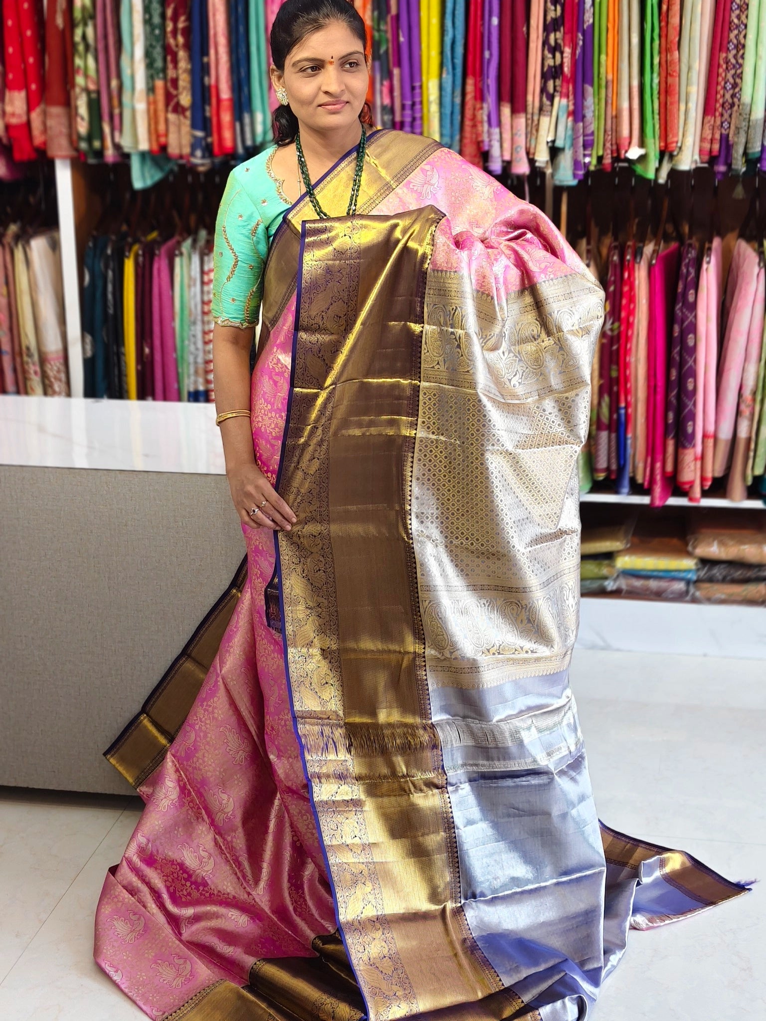 Pure kanchi pattu (silk mark certified)