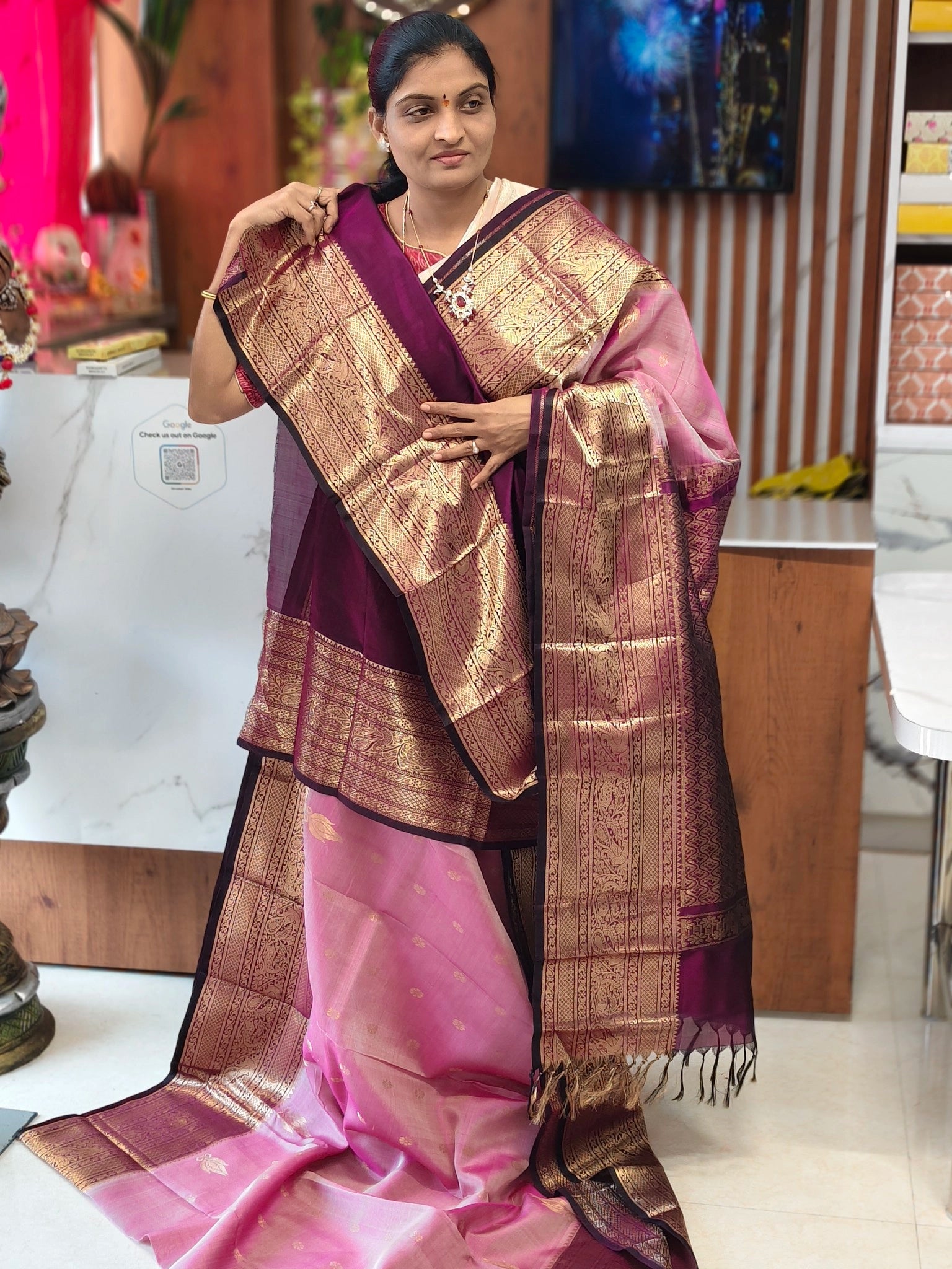 Light Weight Handloom Kanchi Pattu saree