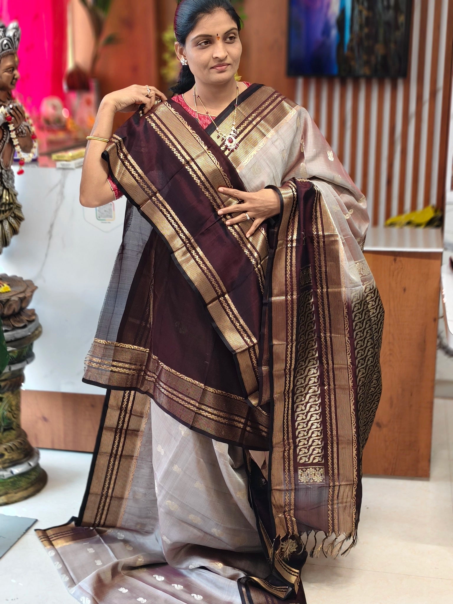 Light Weight Handloom Kanchi Pattu saree