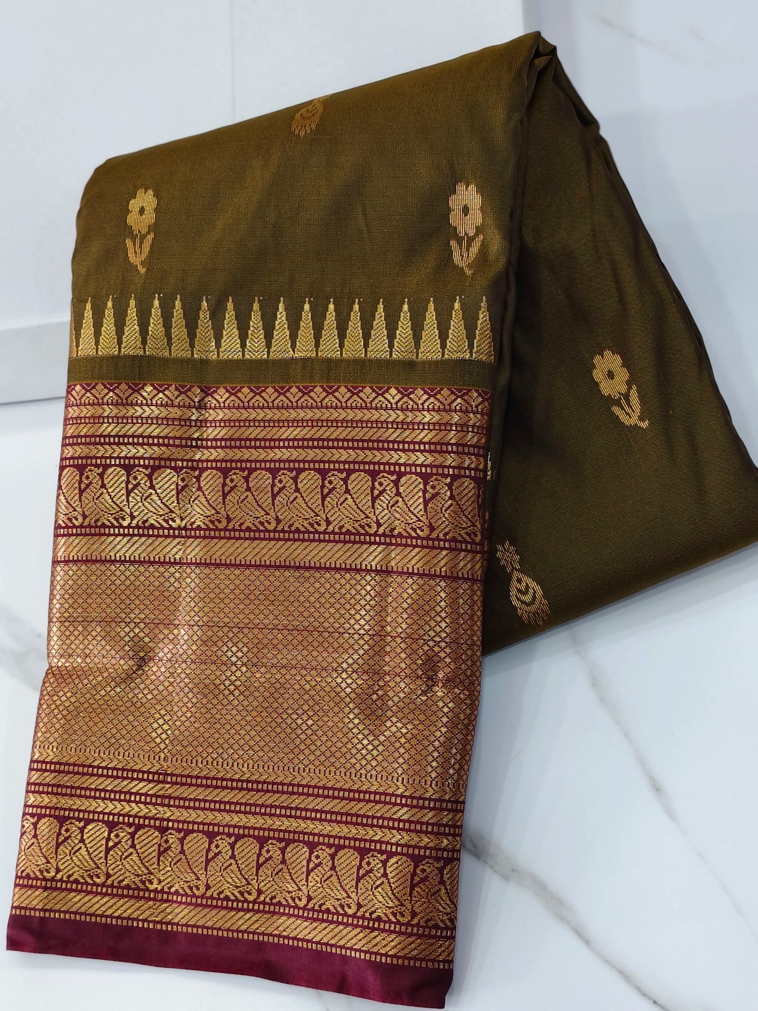 Semi kanchi pattu